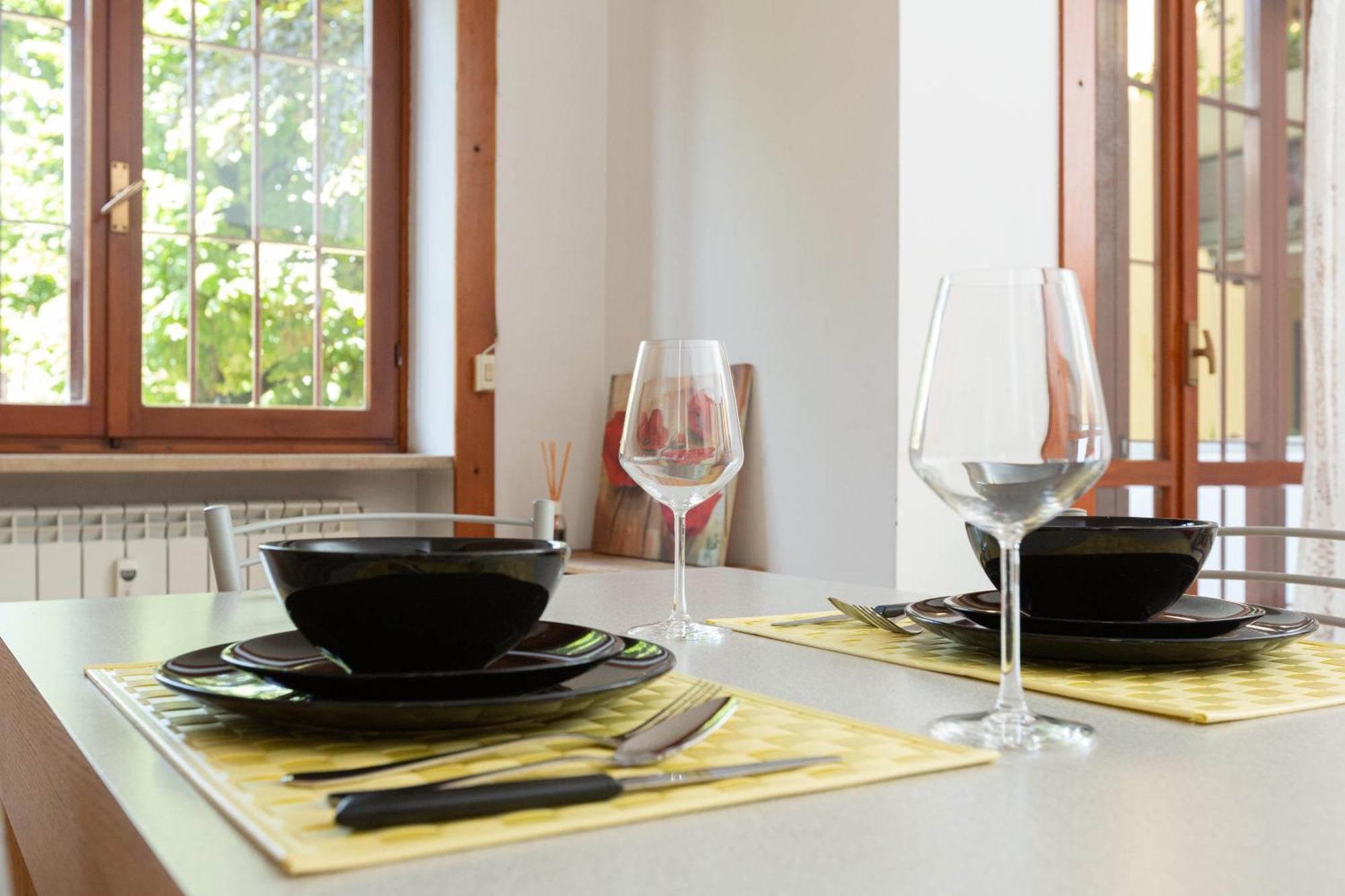 Tosi 11 - Exclusive Apartment Milan Luaran gambar
